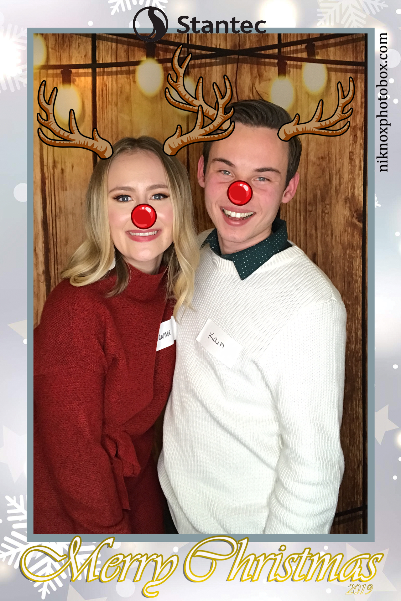 Stantec Holiday Party | View more photos from the event at gallery.niknoxphotobox.com/u/NiKnox-Photo-Box/Stantec-Holiday-Party